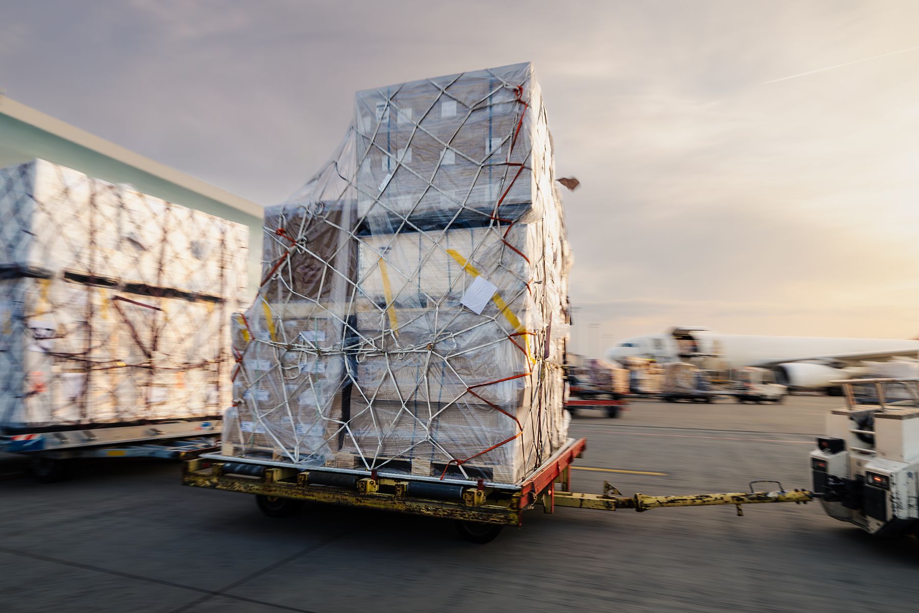 Compressing and Packaging of Bales