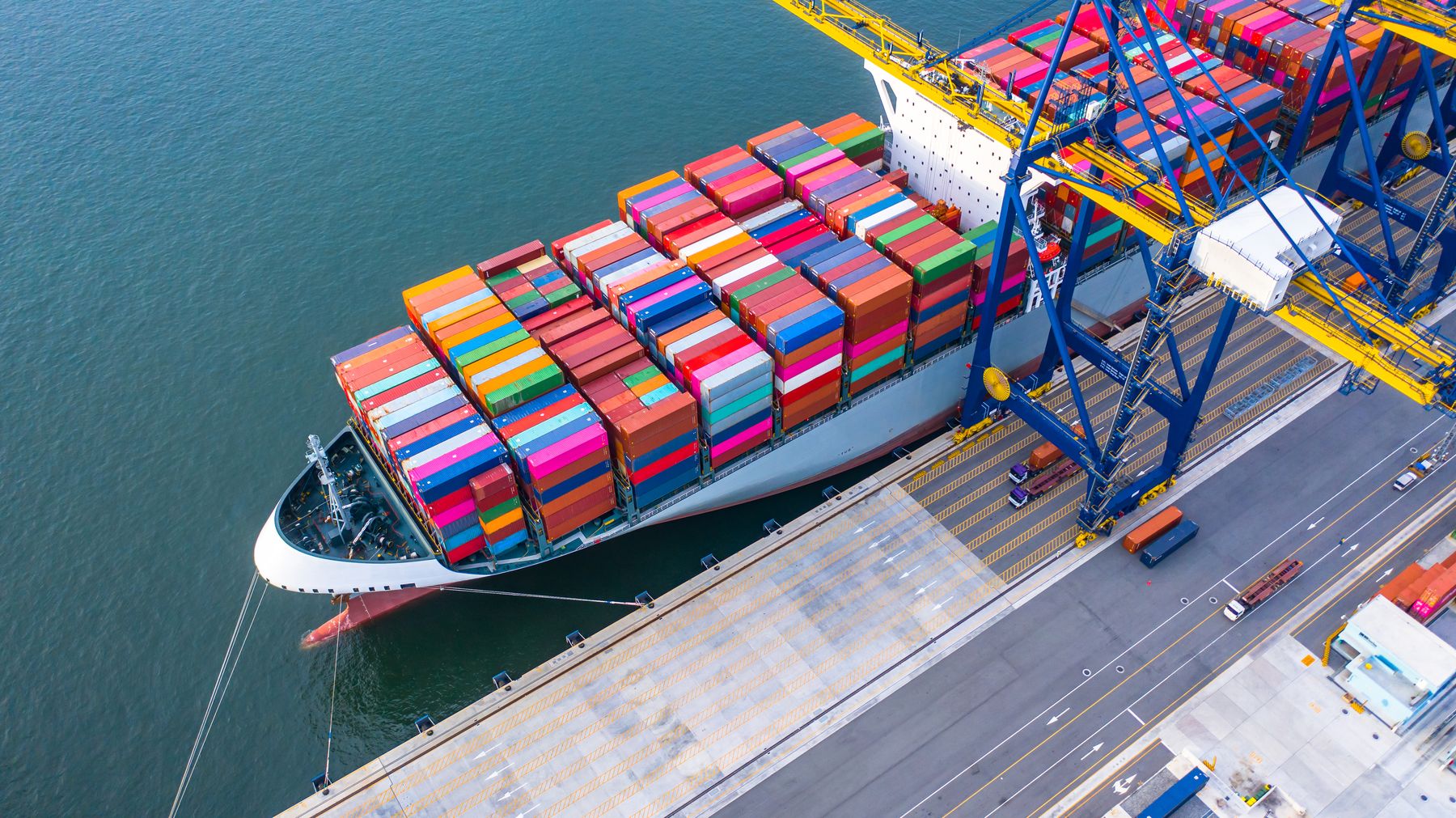 Full Container & Loose Cargo Handling (FCL & LCL)